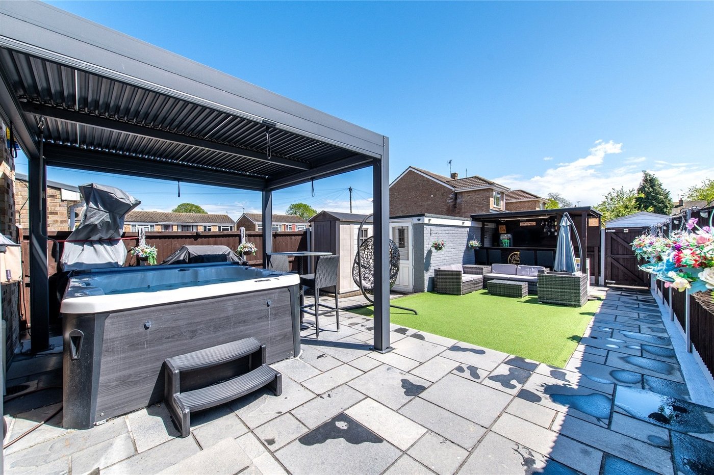 5 bedroom house for sale in Rainham | Robinson Michael & Jackson