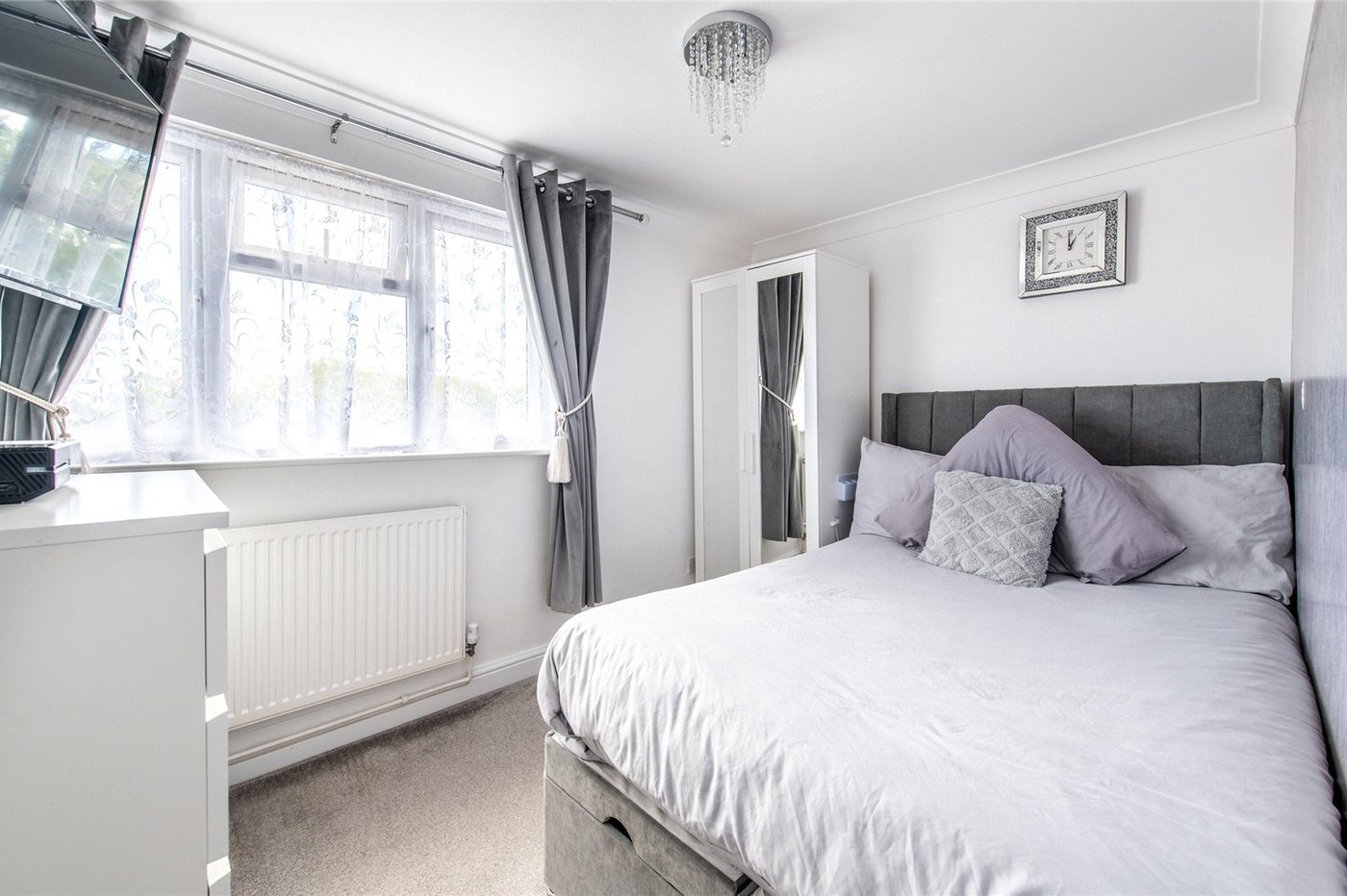 5 bedroom house for sale in Rainham | Robinson Michael & Jackson