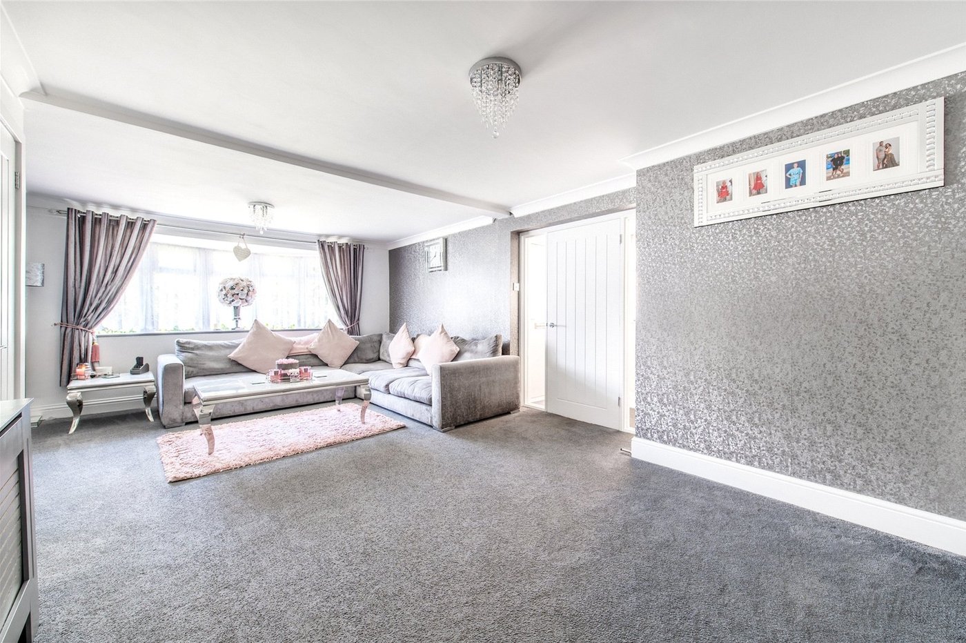 5 bedroom house for sale in Rainham | Robinson Michael & Jackson
