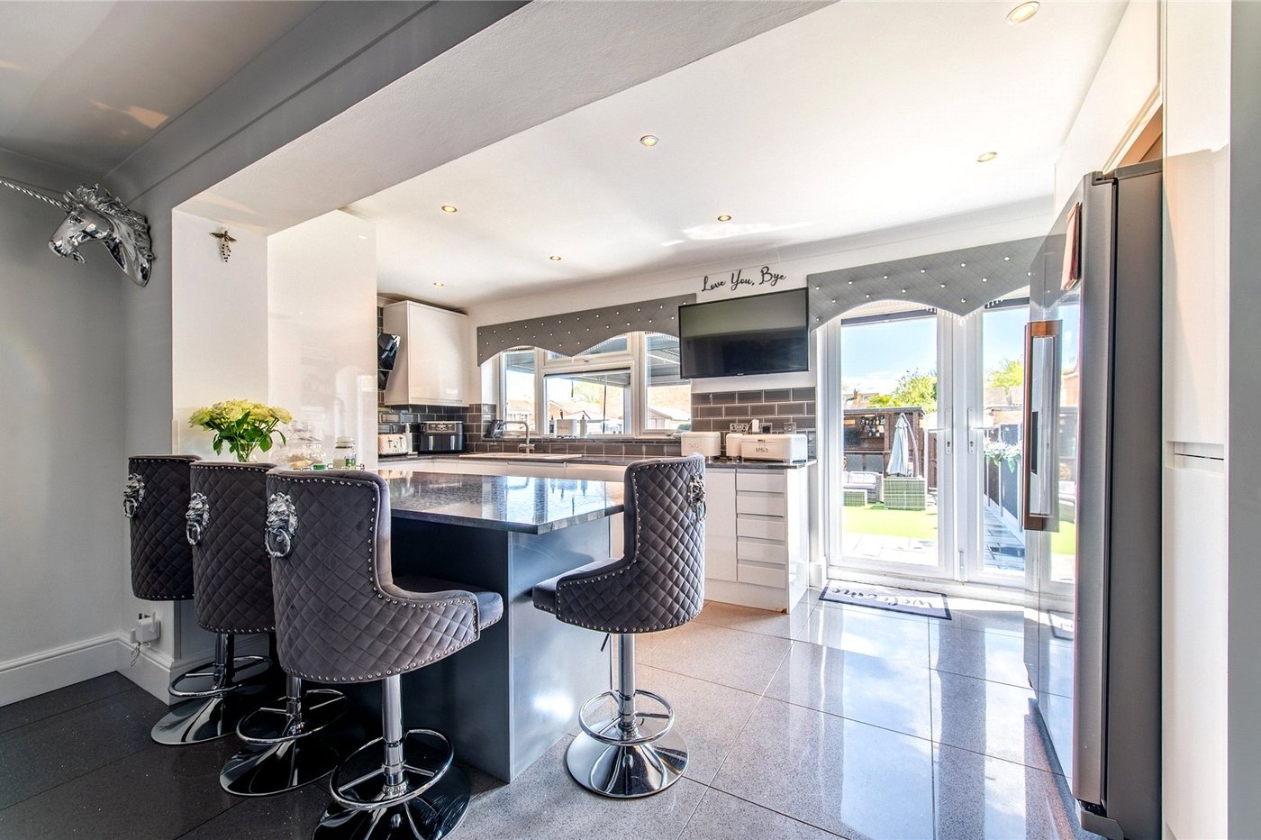 5 bedroom house for sale in Rainham | Robinson Michael & Jackson