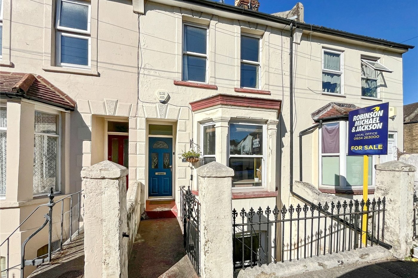 4 bedroom house for sale in Gillingham | Robinson Michael & Jackson