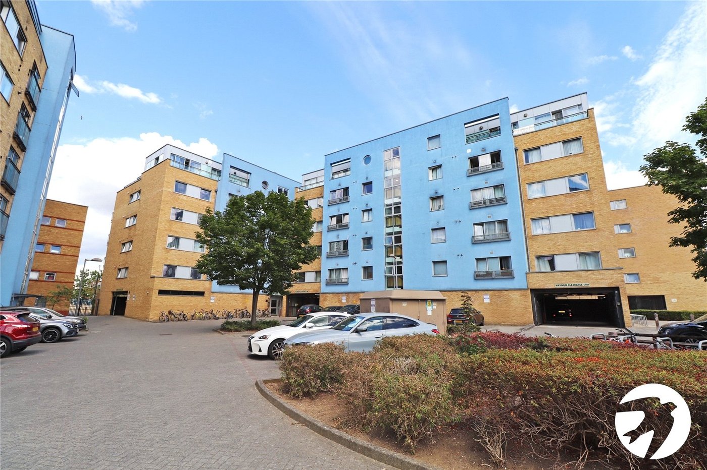 1 bedroom property for sale in London | Robinson Jackson