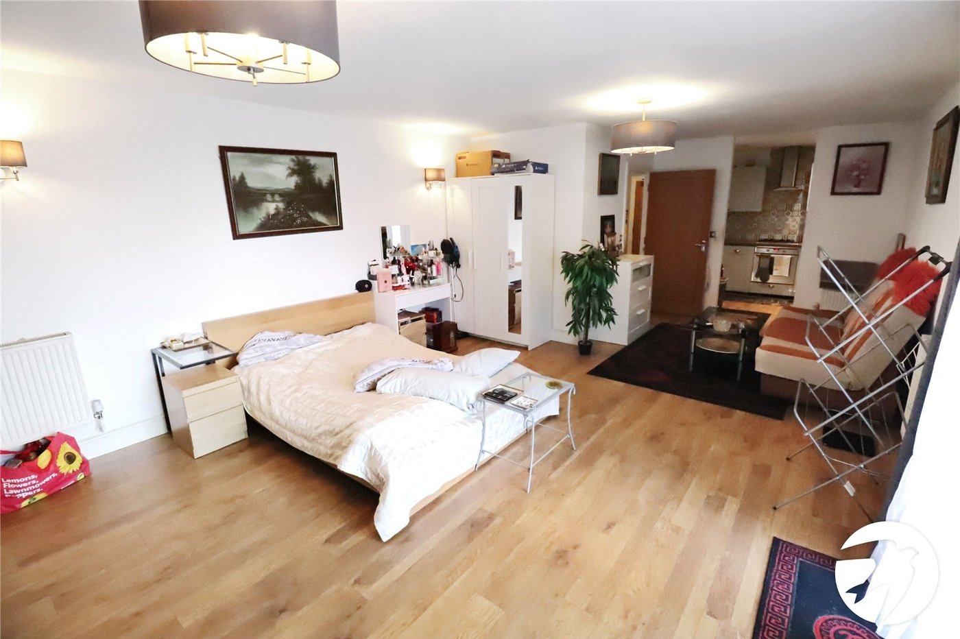 1 bedroom property for sale in London | Robinson Jackson
