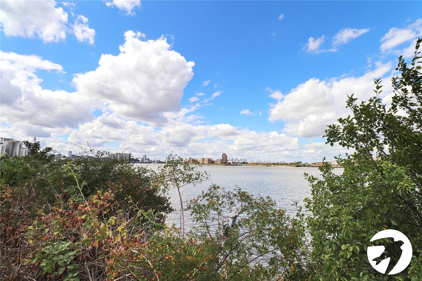1 bedroom property for sale in London | Robinson Jackson
