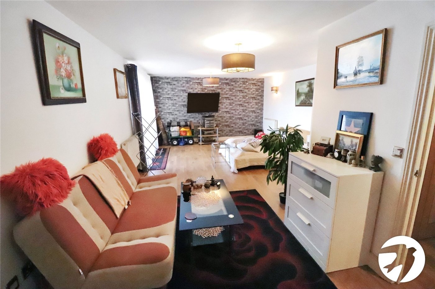 1 bedroom property for sale in London | Robinson Jackson