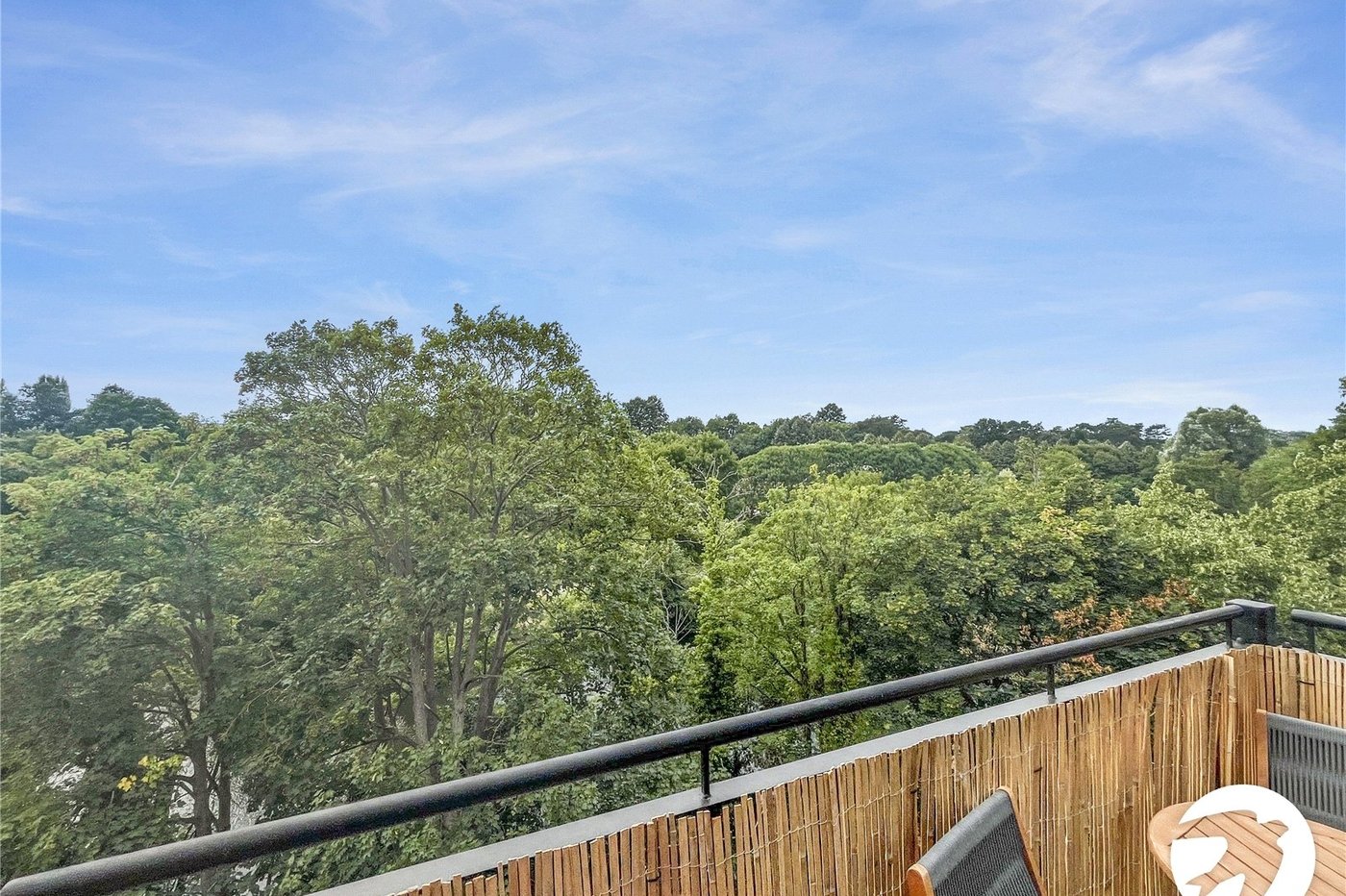 2 bedroom property for sale in Maidstone | Robinson Michael & Jackson
