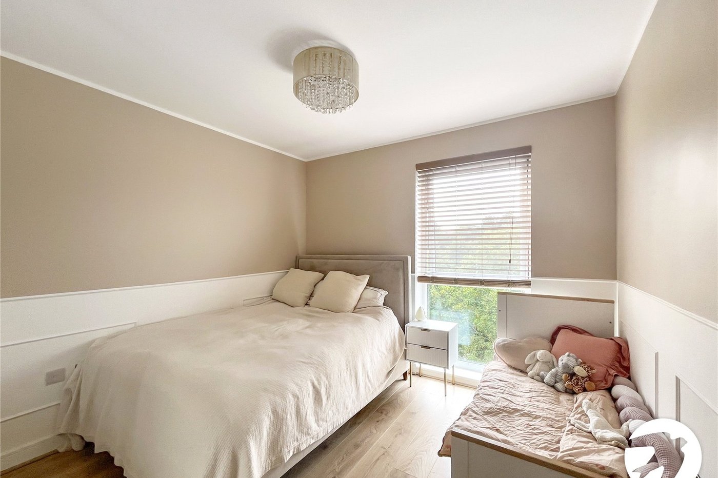 2 bedroom property for sale in Maidstone | Robinson Michael & Jackson