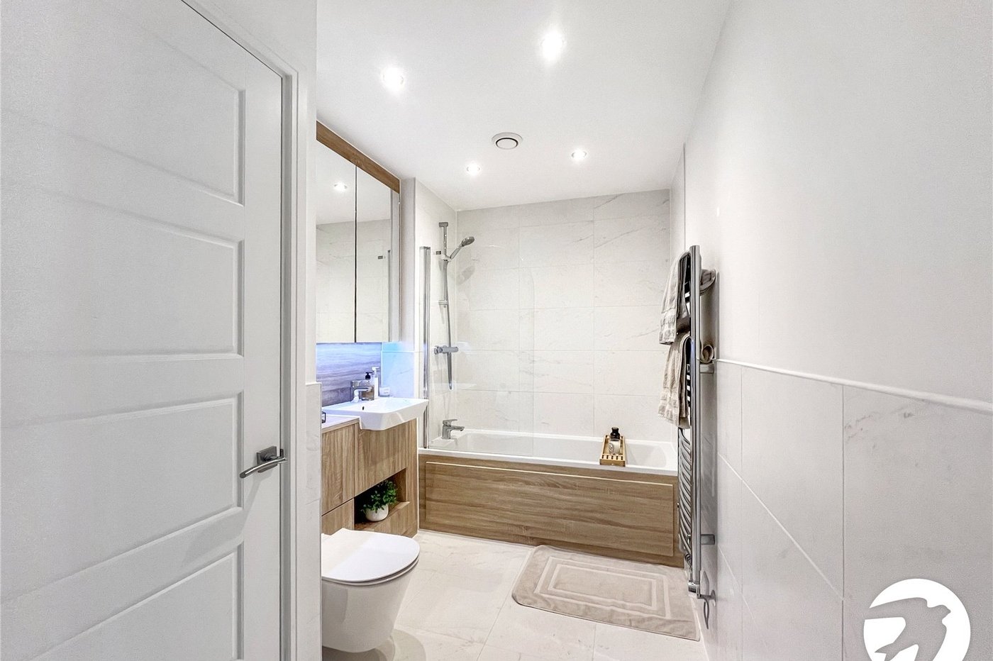 2 bedroom property for sale in Maidstone | Robinson Michael & Jackson