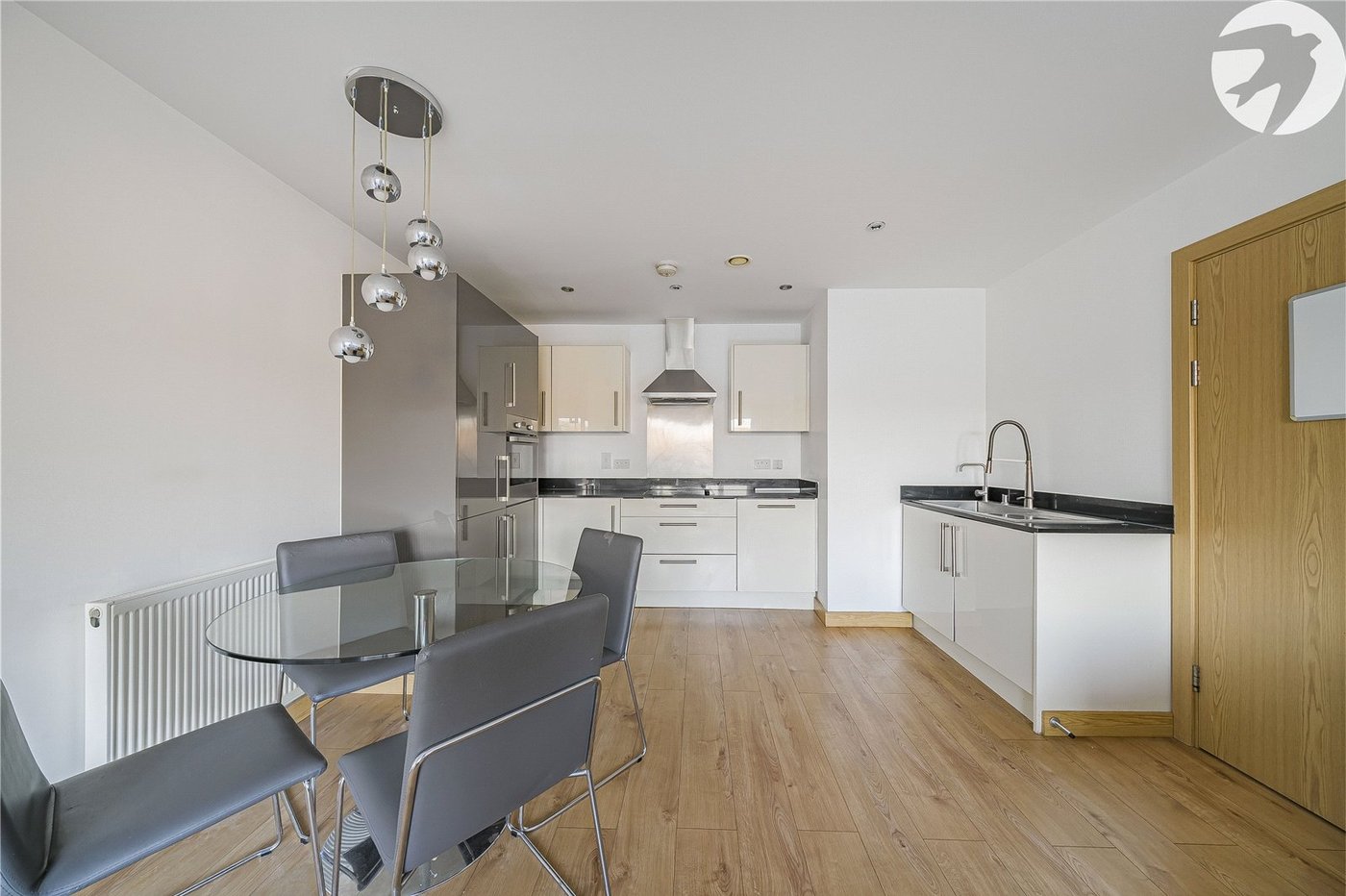 2 bedroom property for sale in Dartford | Robinson Jackson