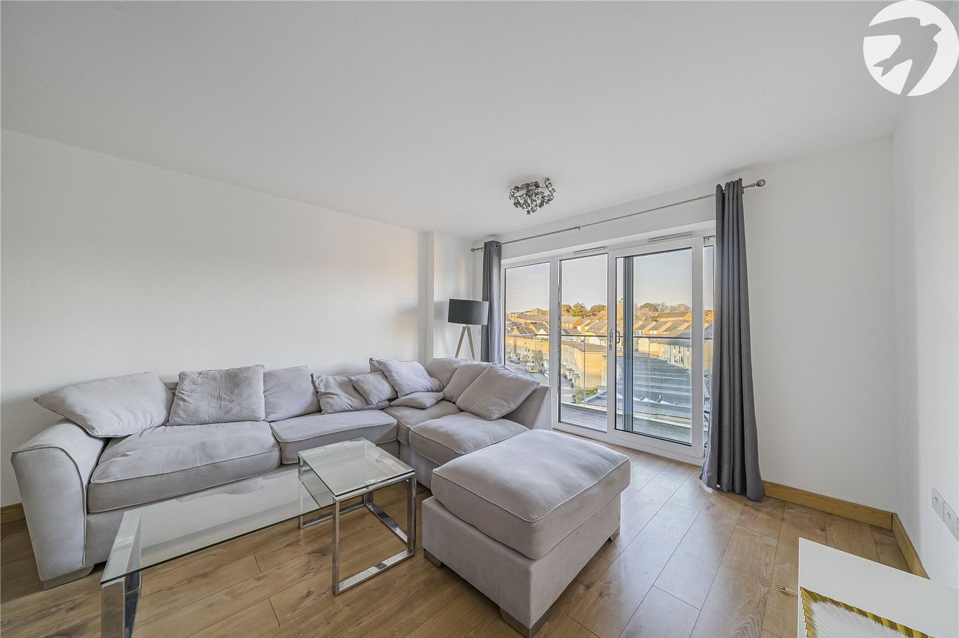 2 bedroom property for sale in Dartford | Robinson Jackson