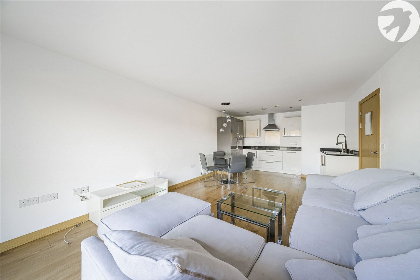 2 bedroom property for sale in Dartford | Robinson Jackson