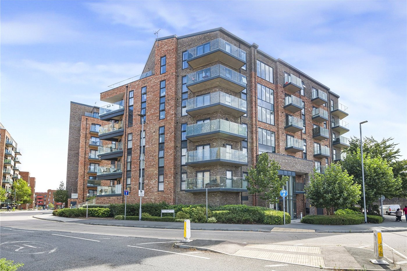 2 bedroom property for sale in Dartford | Robinson Jackson