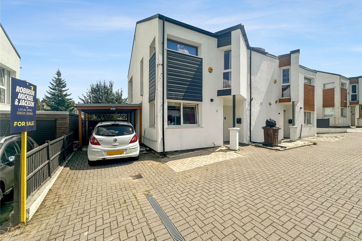 3 bedroom house for sale in Gillingham | Robinson Michael & Jackson