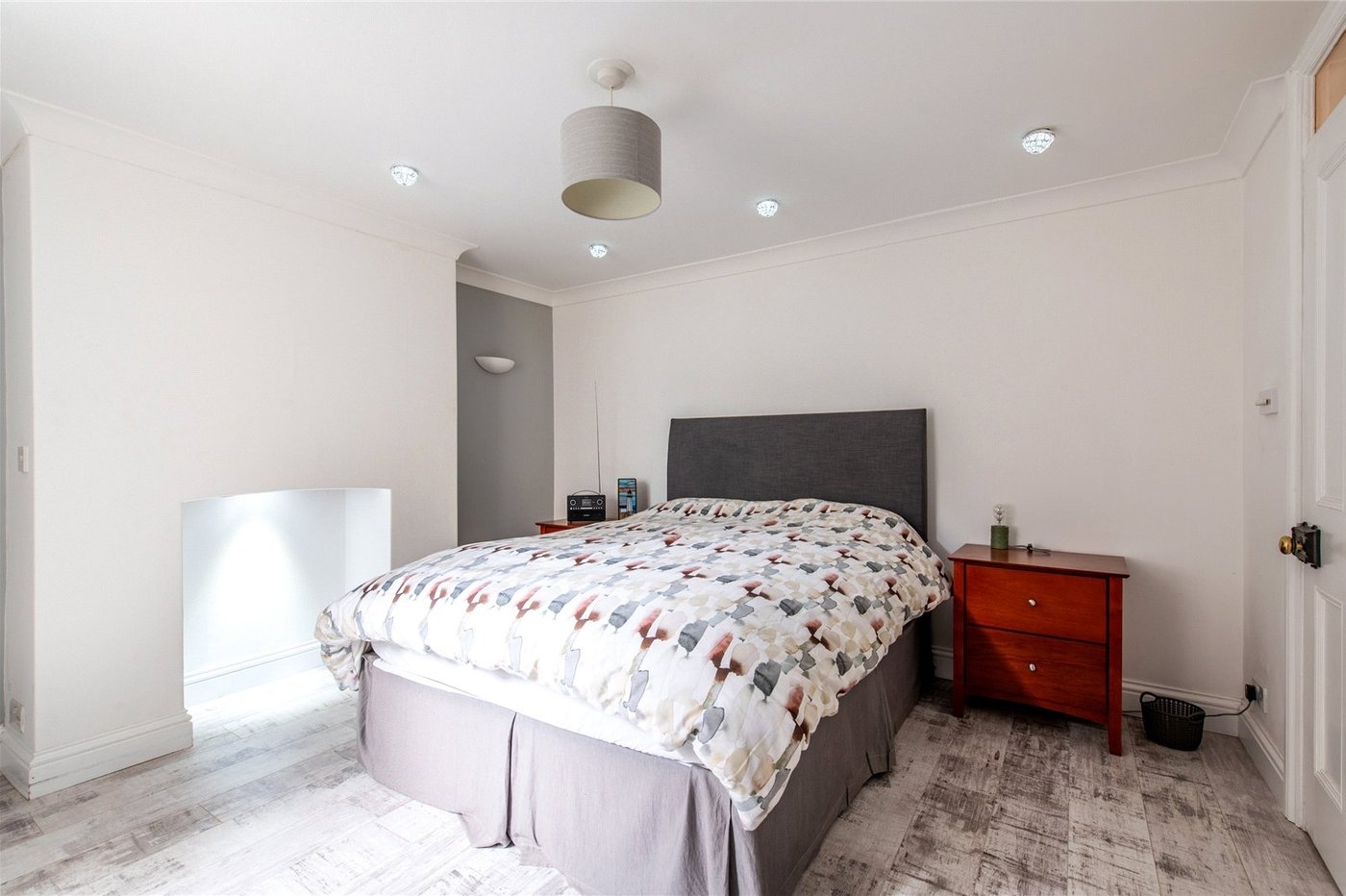 5 bedroom property for sale in Gillingham | Robinson Michael & Jackson