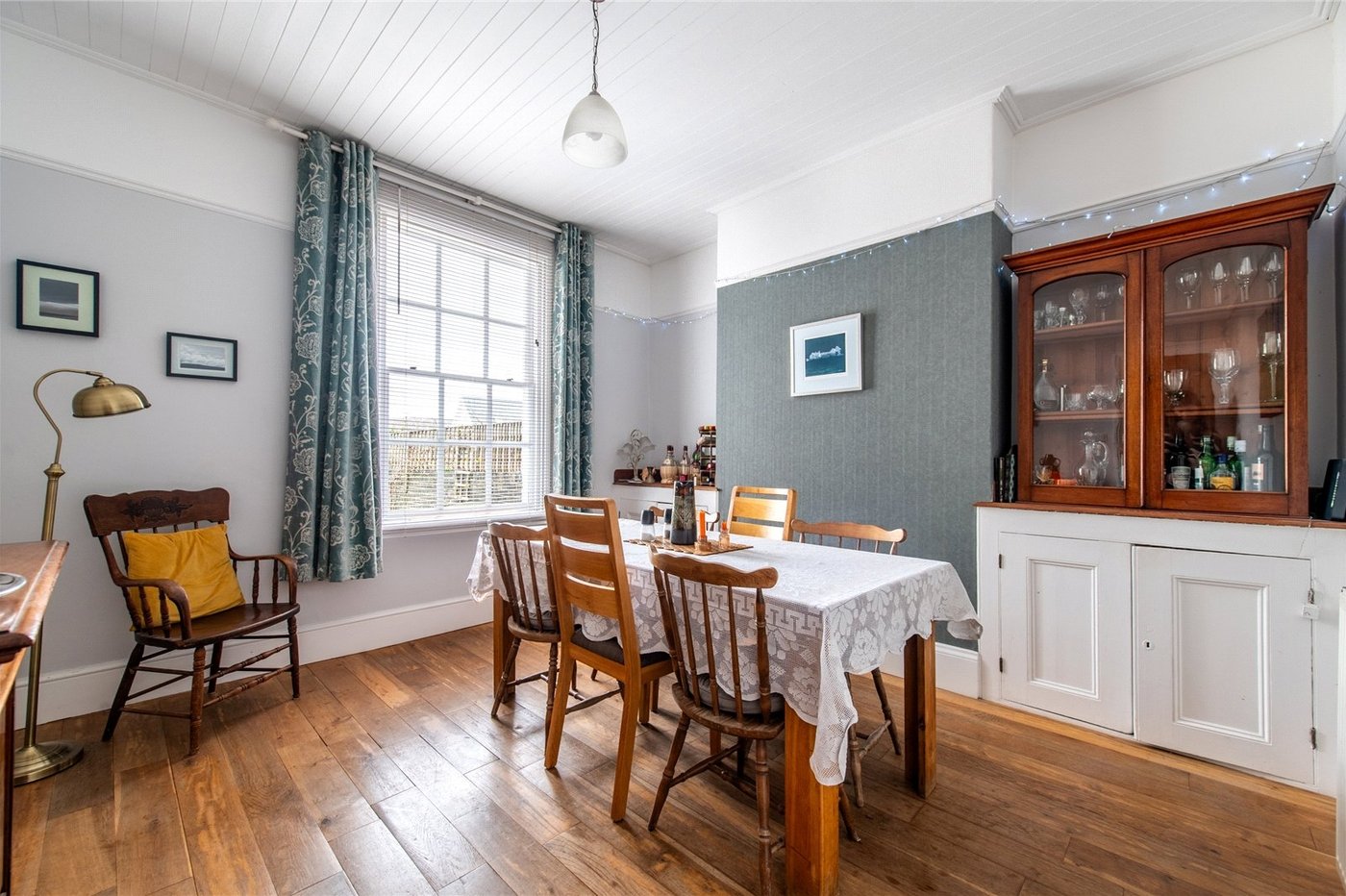 5 bedroom property for sale in Gillingham | Robinson Michael & Jackson