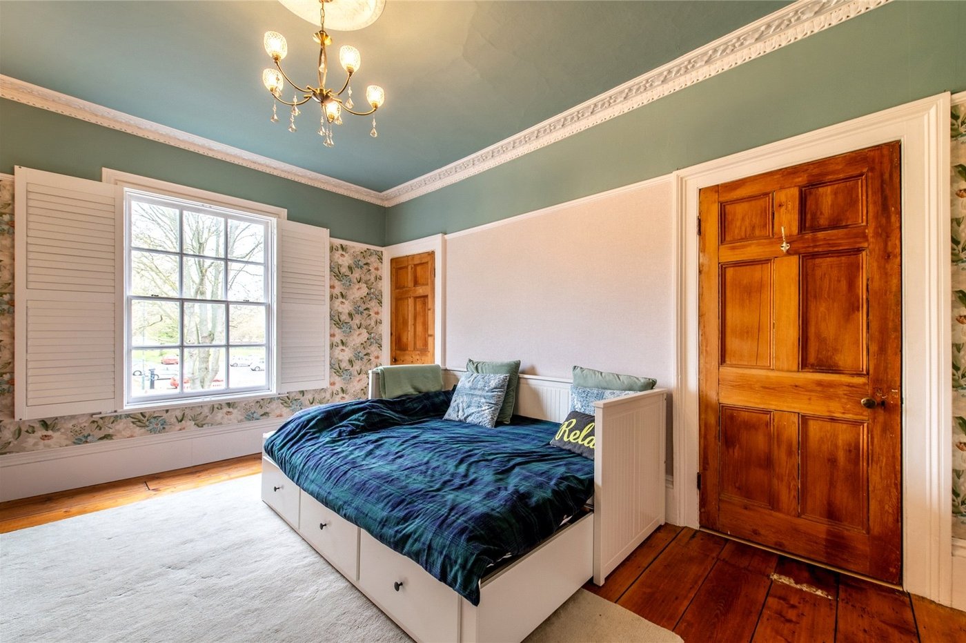 5 bedroom property for sale in Gillingham | Robinson Michael & Jackson