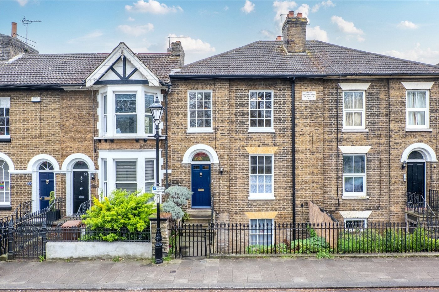 5 bedroom property for sale in Gillingham | Robinson Michael & Jackson
