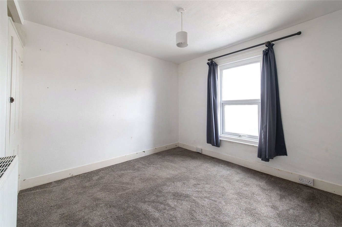 2 bedroom house for sale in Northfleet | Robinson Michael & Jackson