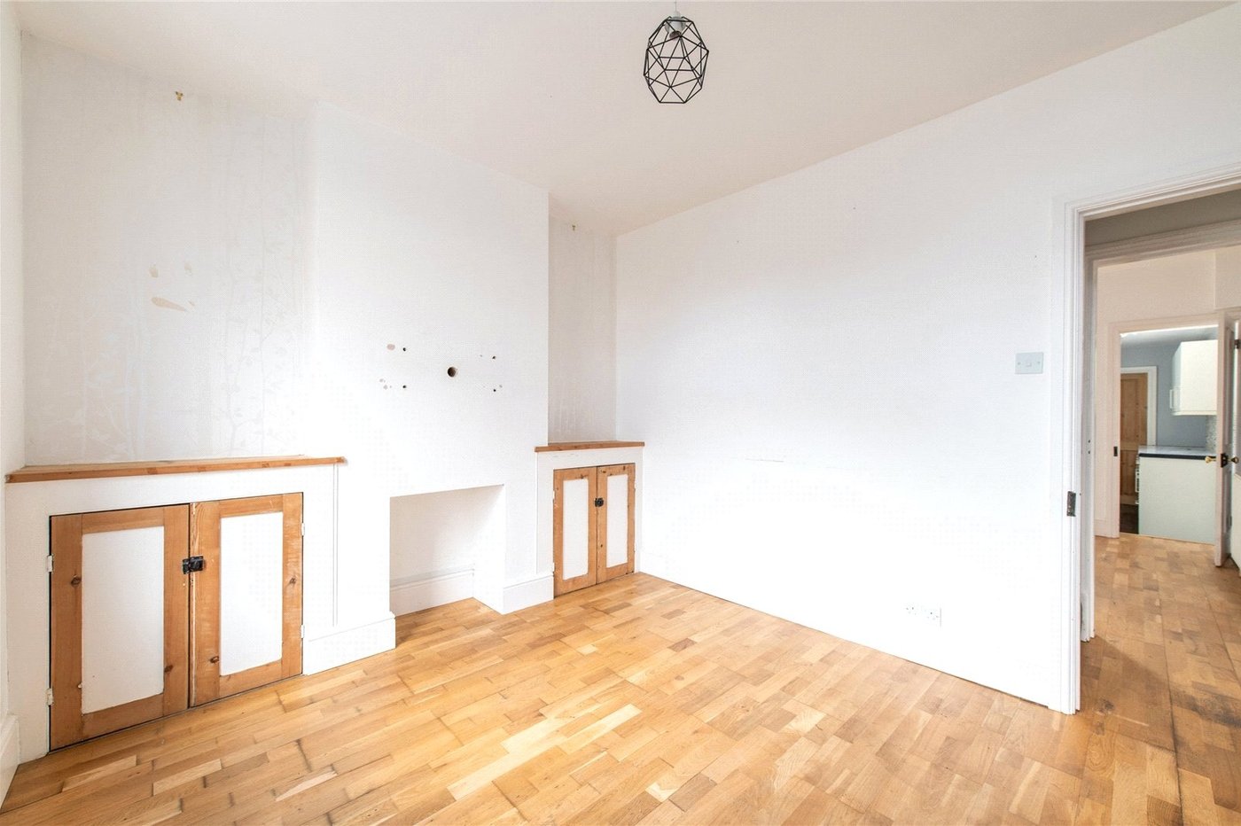 2 bedroom house for sale in Northfleet | Robinson Michael & Jackson