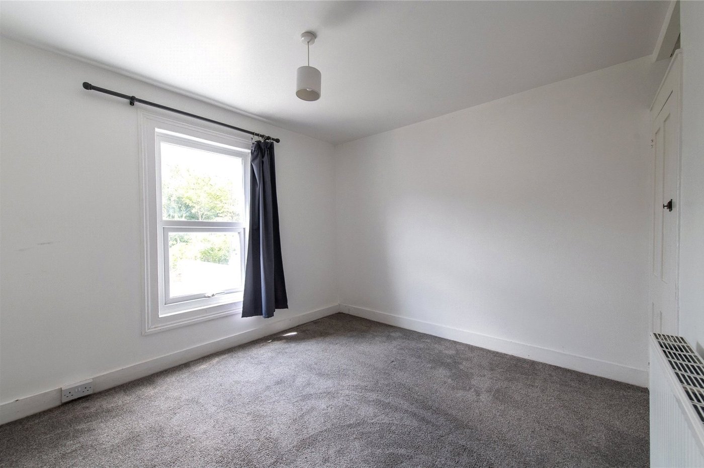 2 bedroom house for sale in Northfleet | Robinson Michael & Jackson