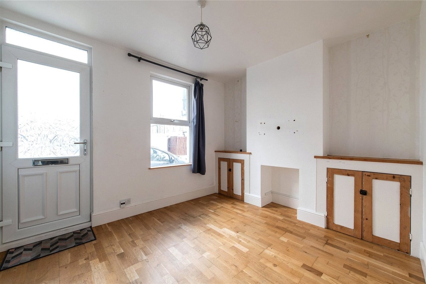 2 bedroom house for sale in Northfleet | Robinson Michael & Jackson