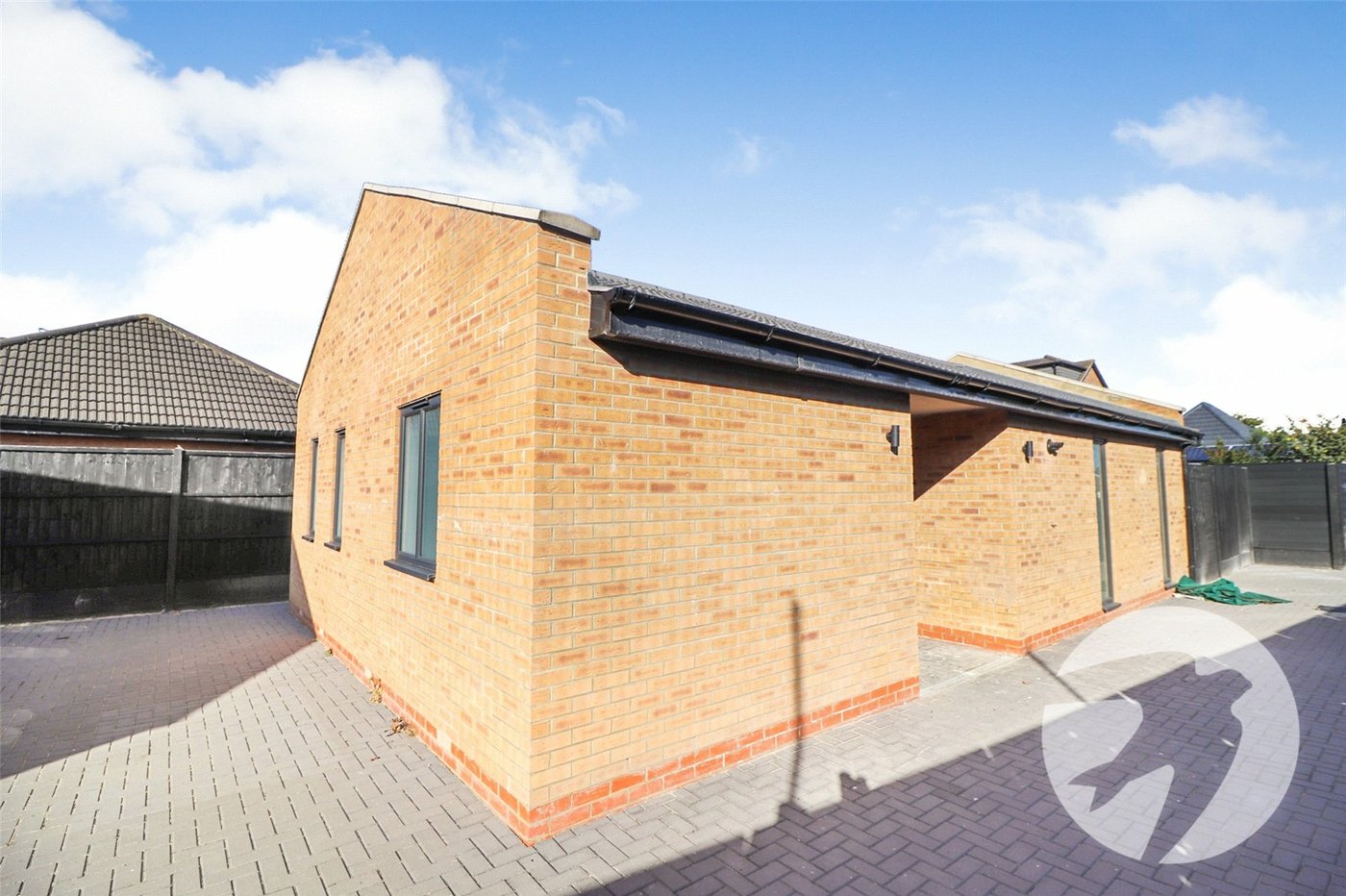 2 bedroom bungalow for sale in Northumberland Heath | Robinson Jackson