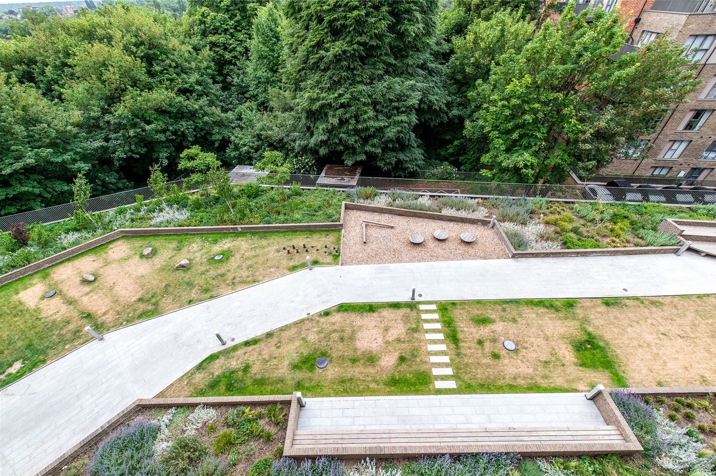 2 bedroom property for sale in Maidstone | Robinson Michael & Jackson