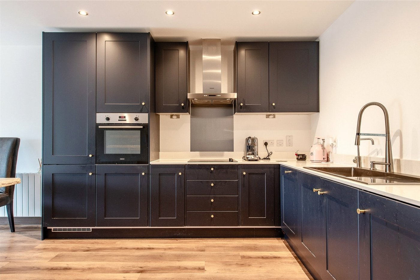 2 bedroom property for sale in Maidstone | Robinson Michael & Jackson