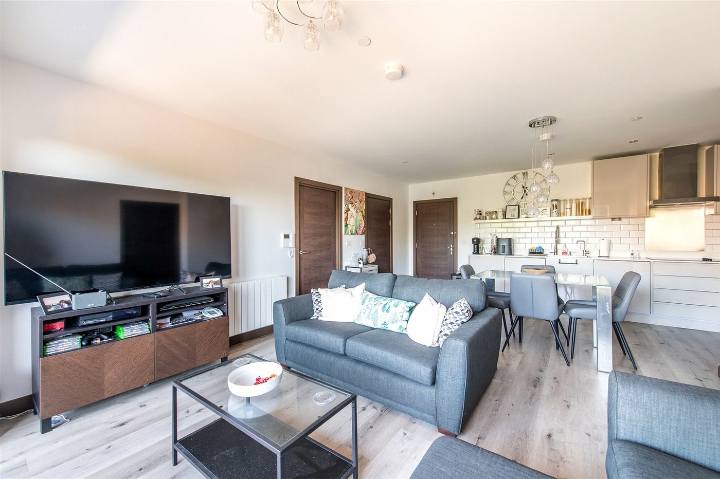 2 bedroom property for sale in Maidstone | Robinson Michael & Jackson