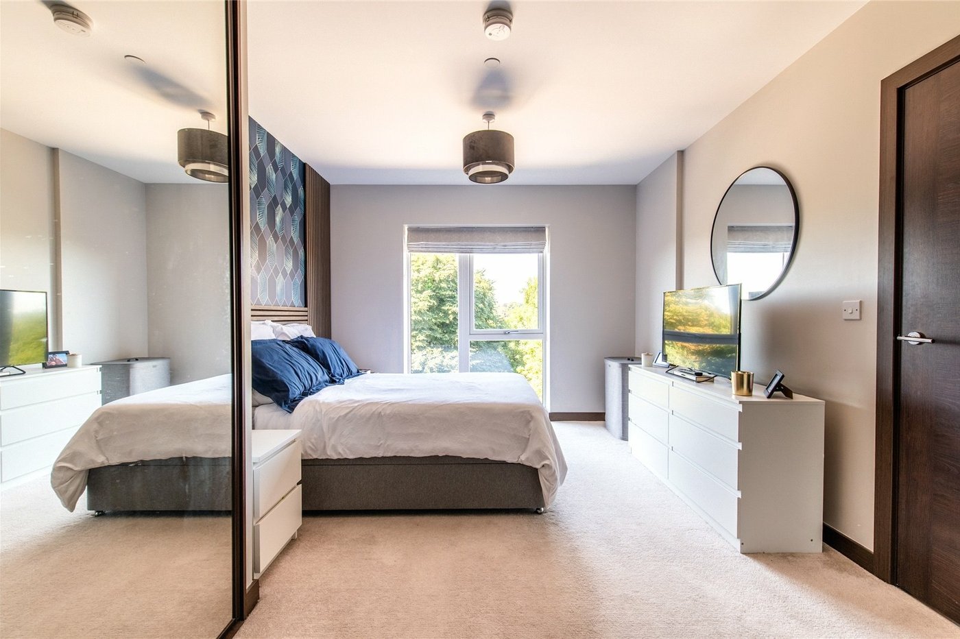 2 bedroom property for sale in Maidstone | Robinson Michael & Jackson