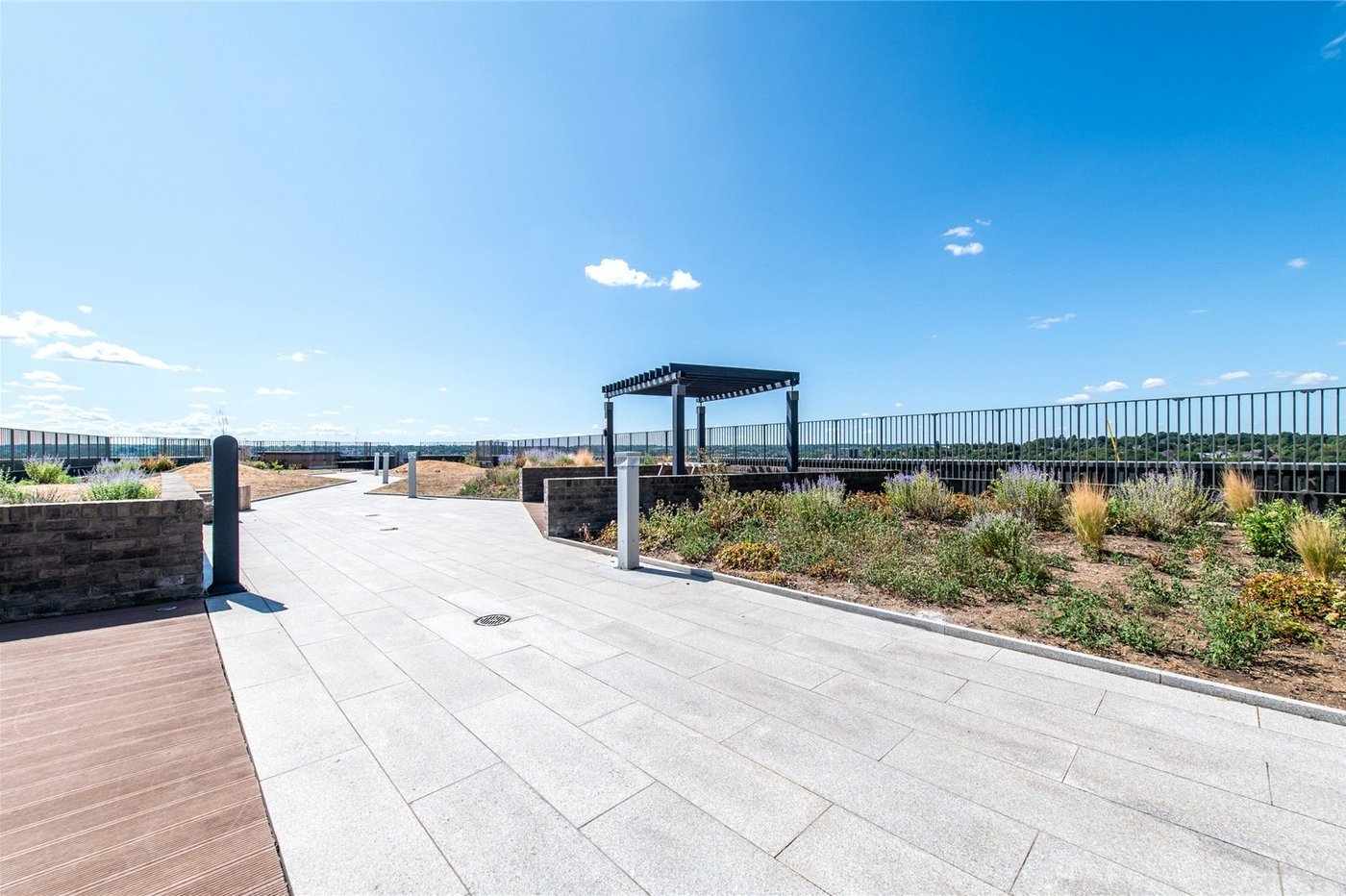 2 bedroom property for sale in Maidstone | Robinson Michael & Jackson