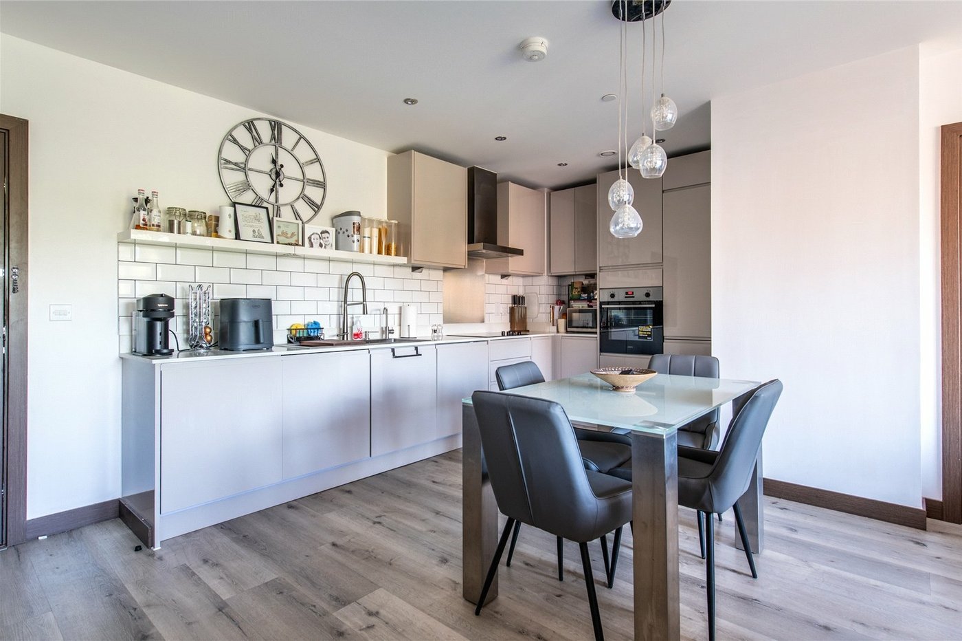 2 bedroom property for sale in Maidstone | Robinson Michael & Jackson