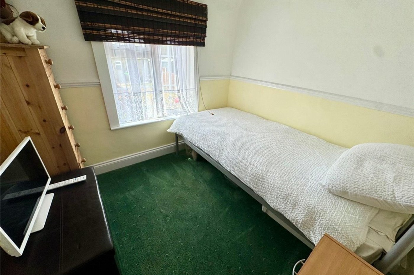 2 bedroom house for sale in Orpington | Robinson Jackson