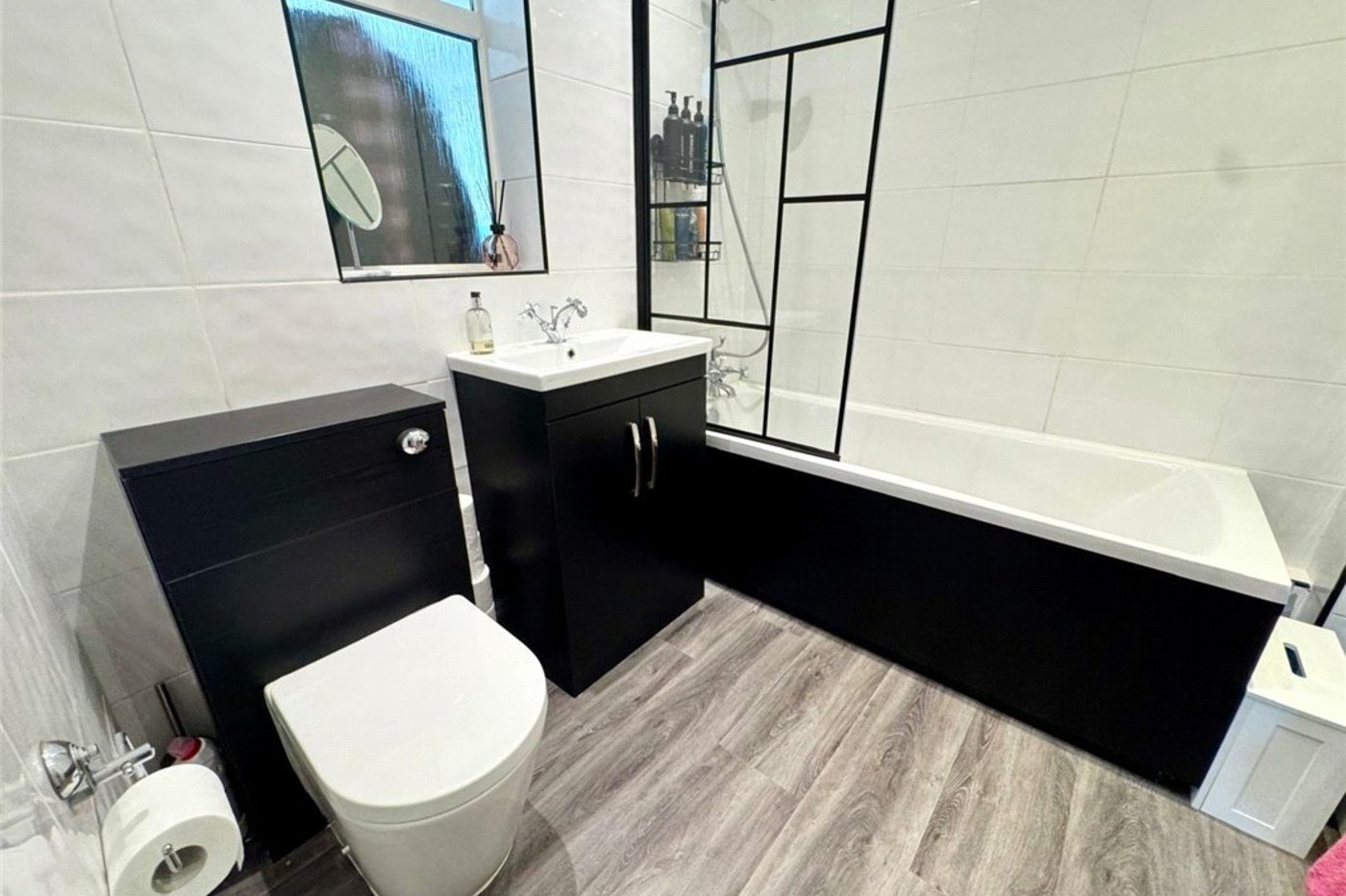 2 bedroom house for sale in Orpington | Robinson Jackson