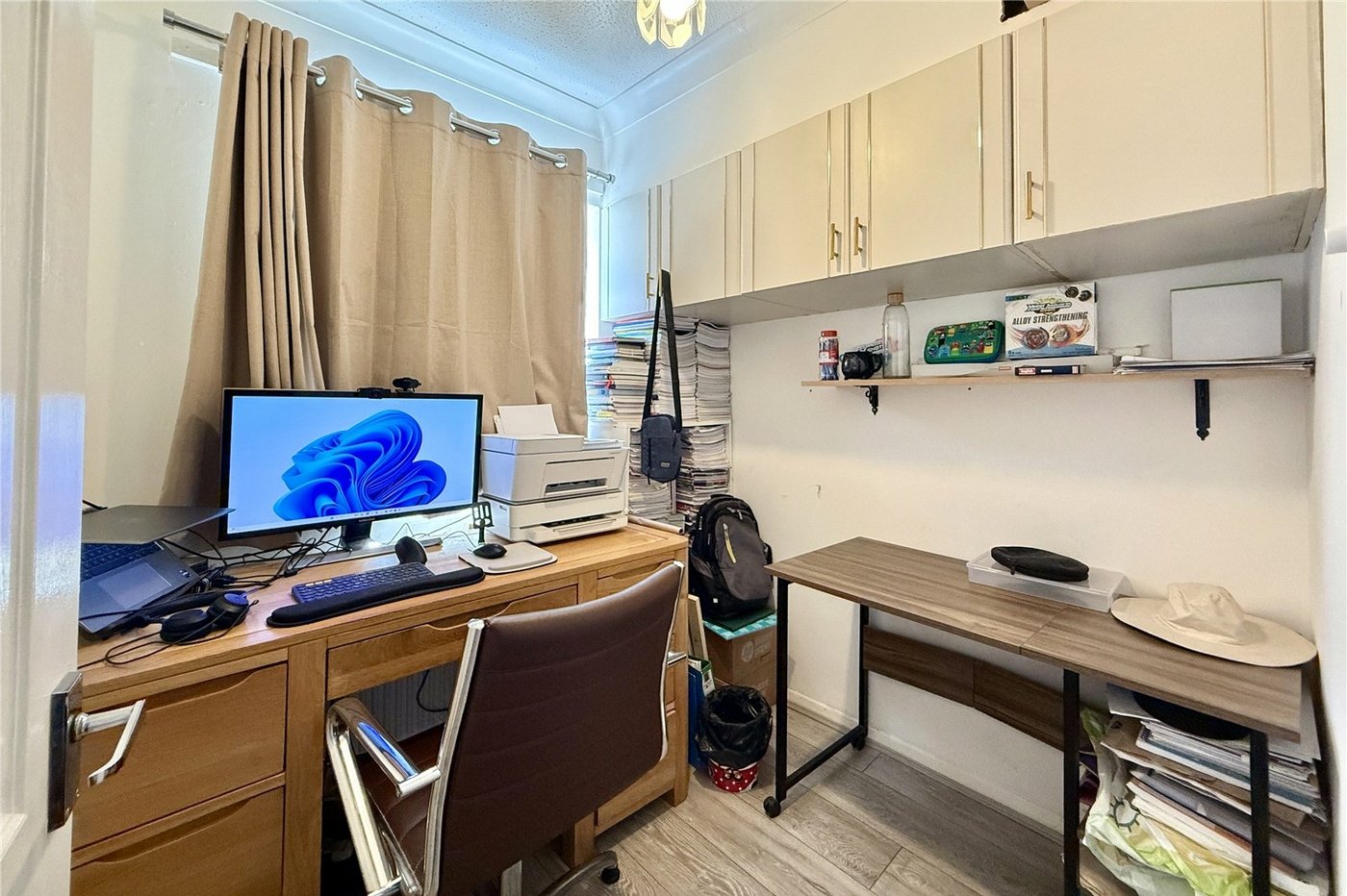 3 bedroom house for sale in West Kingsdown | Robinson Jackson