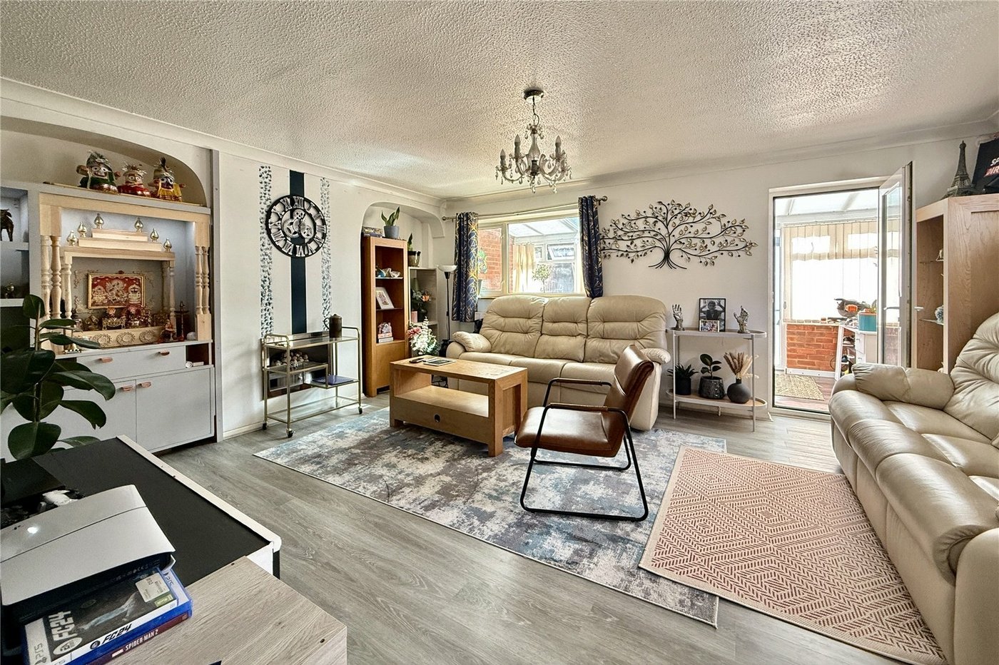 3 bedroom house for sale in West Kingsdown | Robinson Jackson