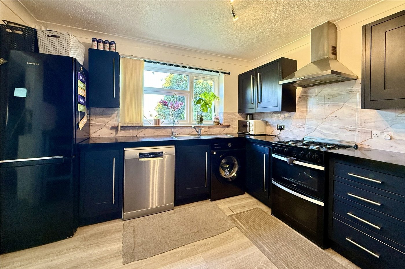 3 bedroom house for sale in West Kingsdown | Robinson Jackson