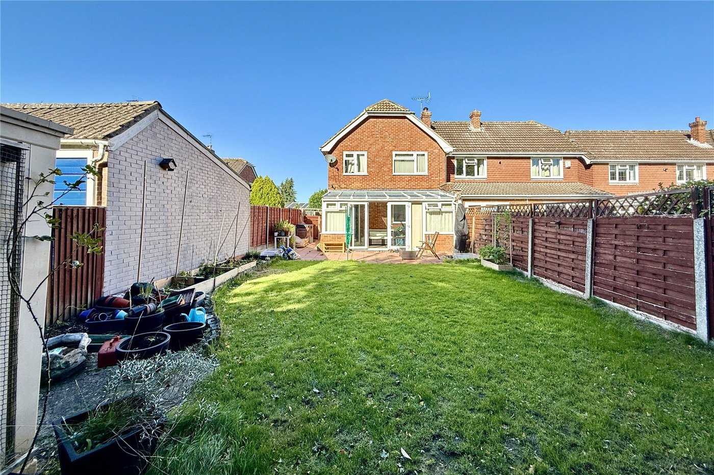 3 bedroom house for sale in West Kingsdown | Robinson Jackson