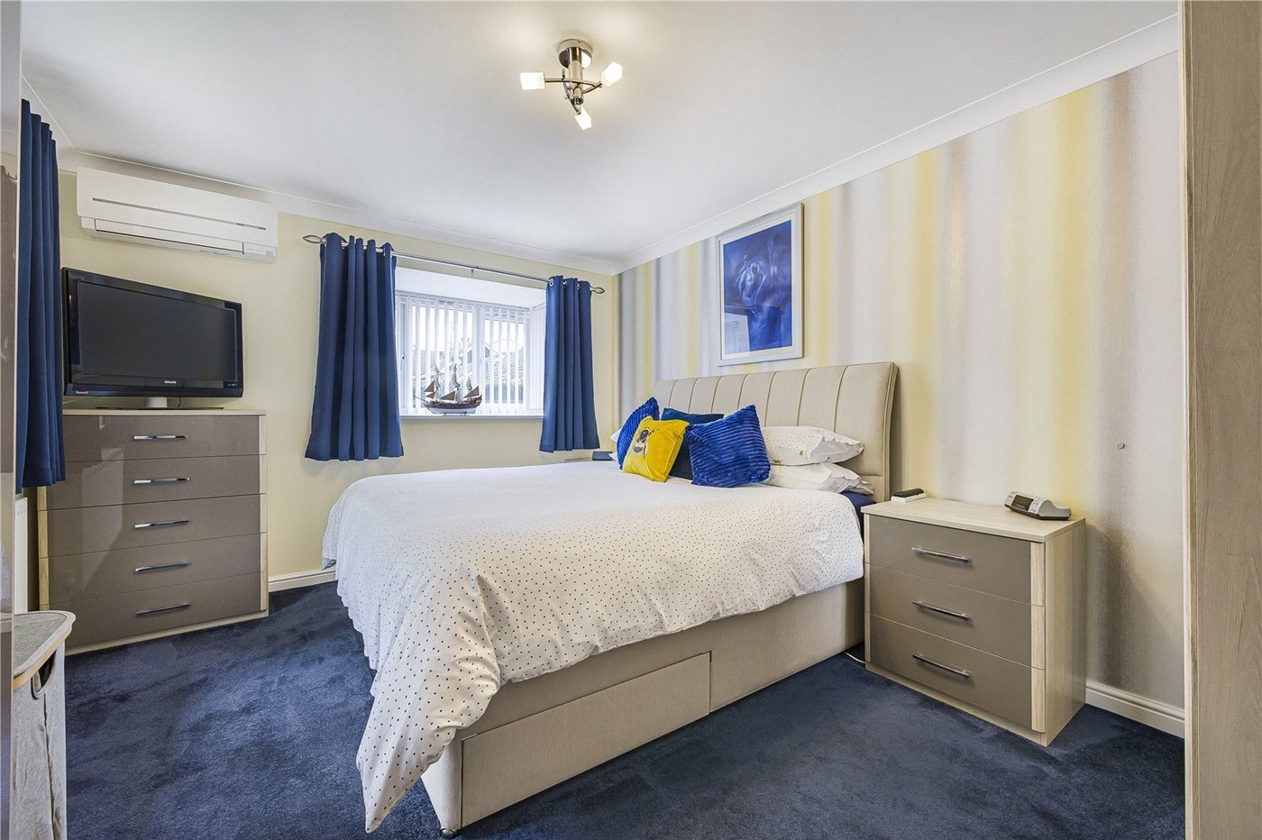 3 bedroom bungalow for sale in West Kingsdown | Robinson Jackson