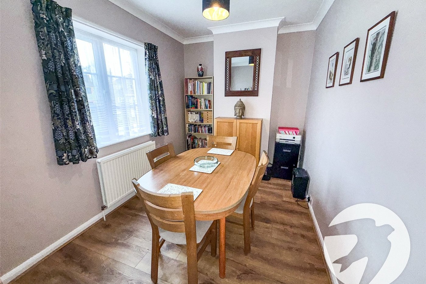 2 bedroom house for sale in London | Robinson Jackson