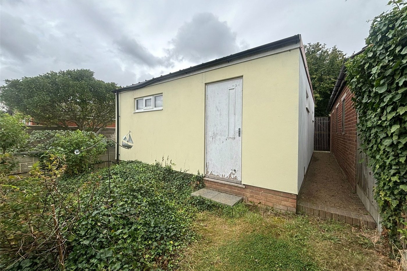 3 bedroom house for sale in Northfleet | Robinson Michael & Jackson