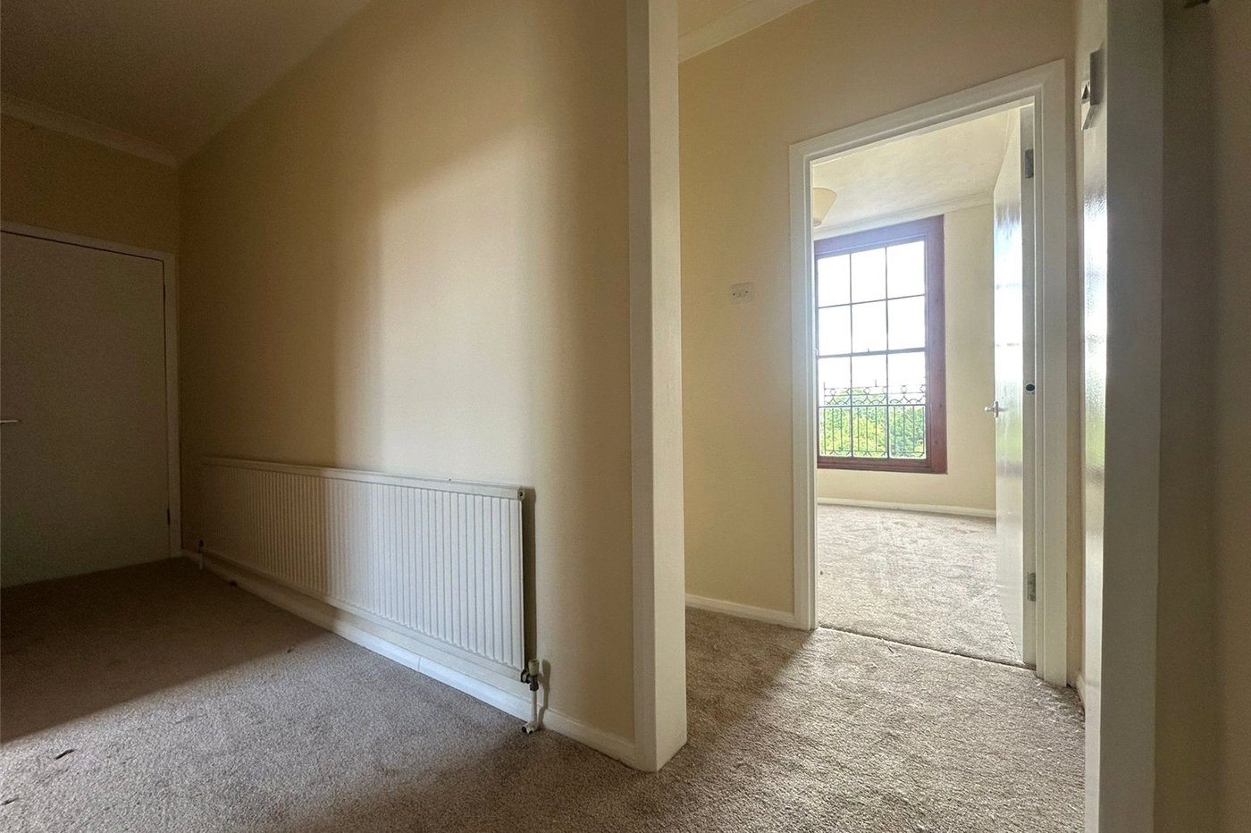 1 bedroom property for sale in Gravesend | Robinson Michael & Jackson