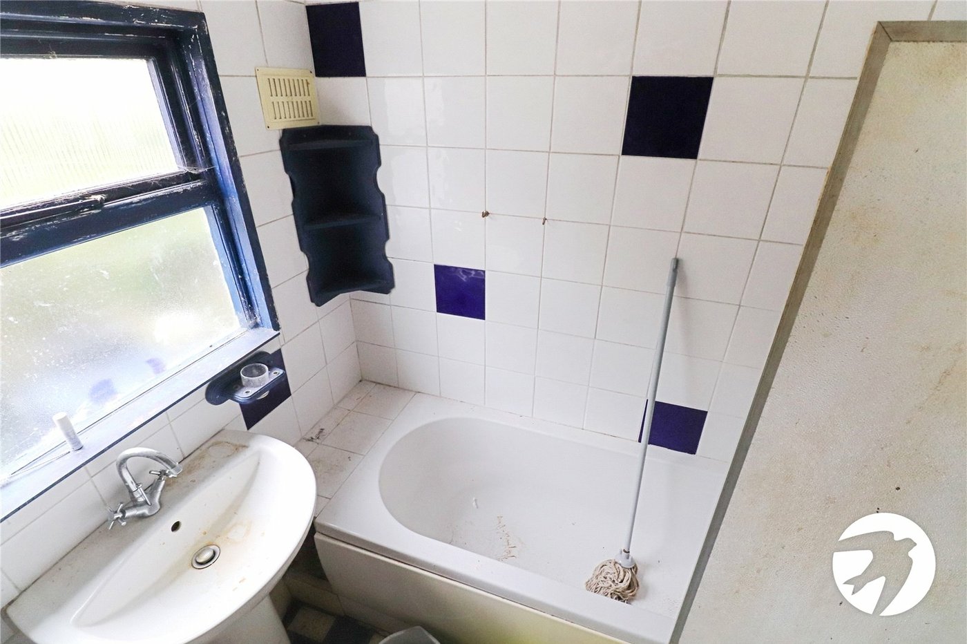 2 bedroom house for sale in Belvedere | Robinson Jackson