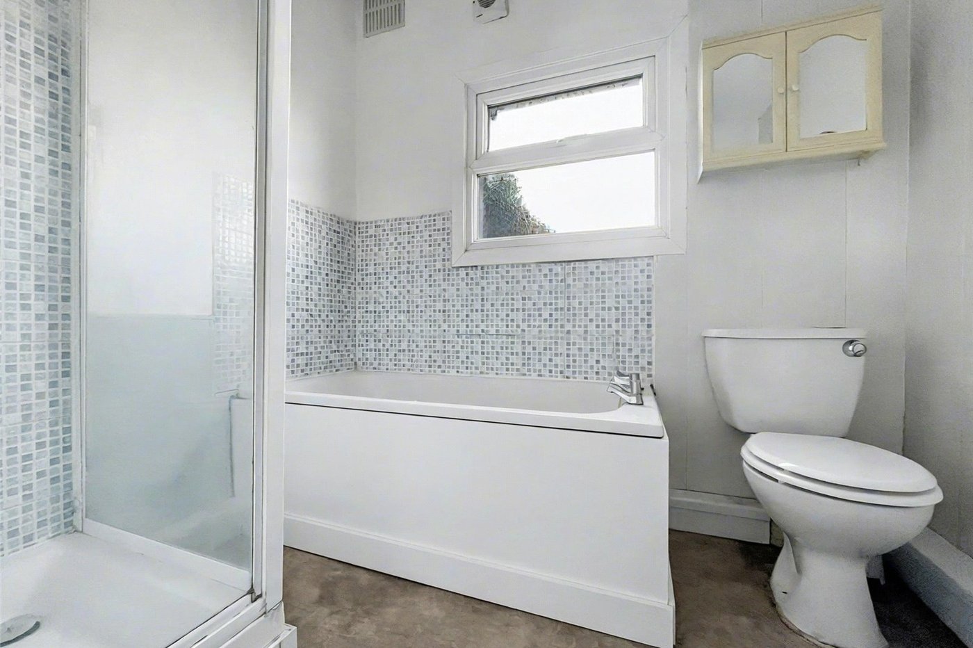 3 bedroom house for sale in Gillingham | Robinson Michael & Jackson