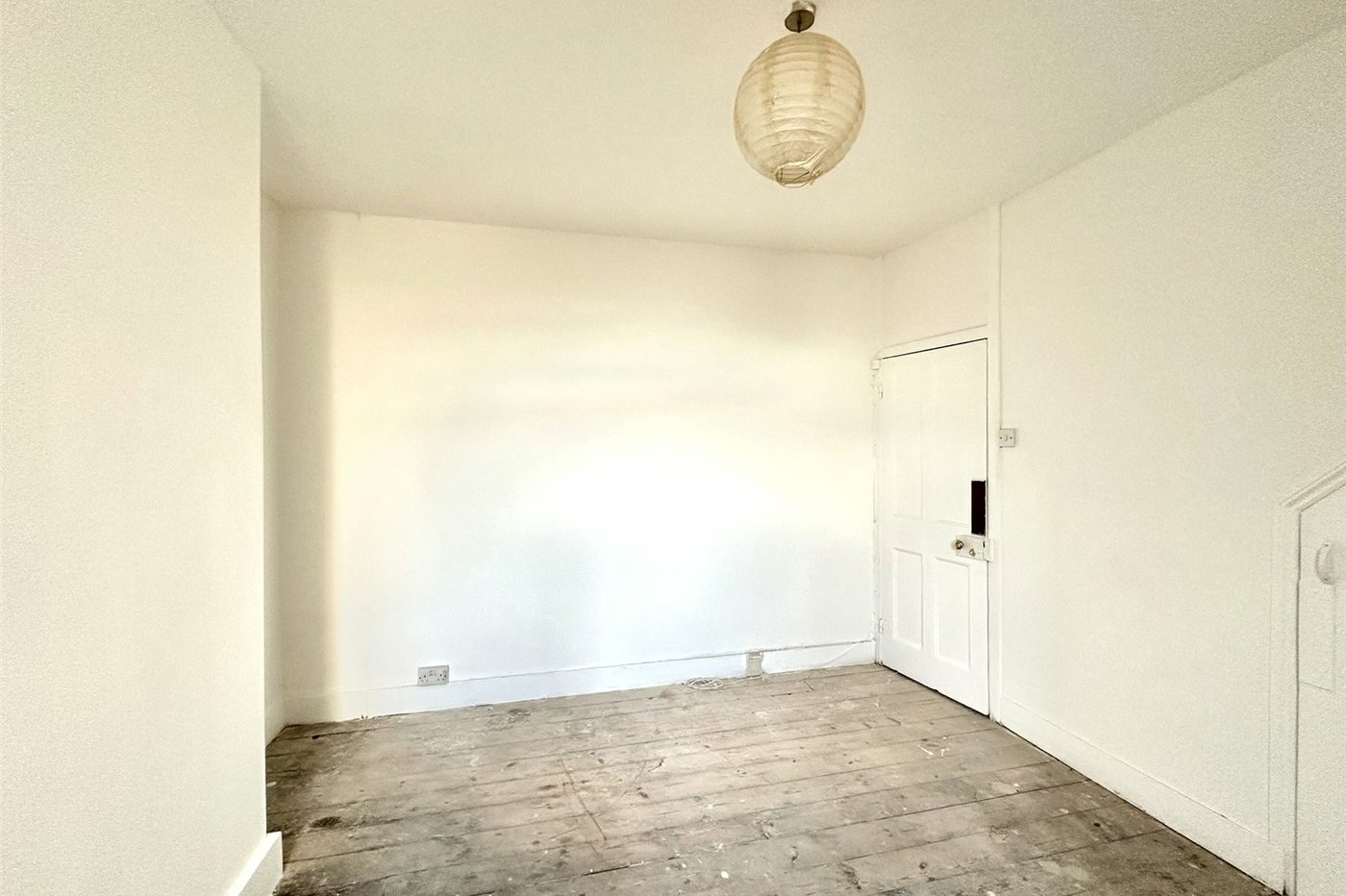 2 bedroom house for sale in Swanscombe | Robinson Jackson