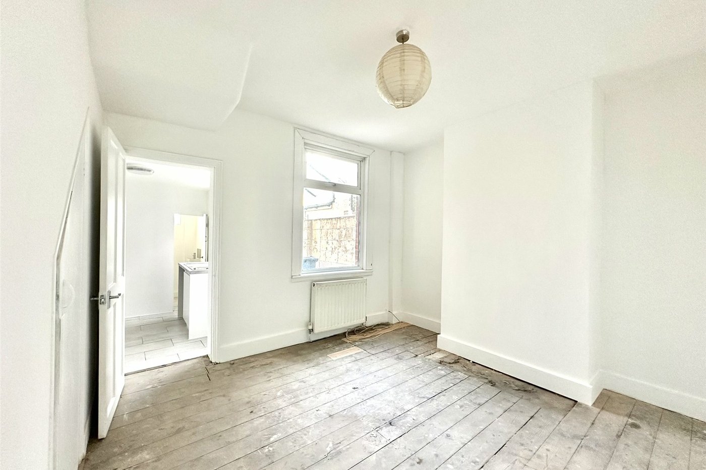 2 bedroom house for sale in Swanscombe | Robinson Jackson