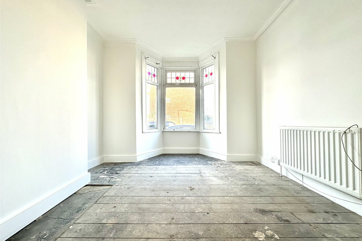 2 bedroom house for sale in Swanscombe | Robinson Jackson