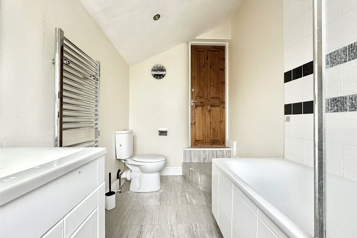 3 bedroom house for sale in Swanscombe | Robinson Jackson