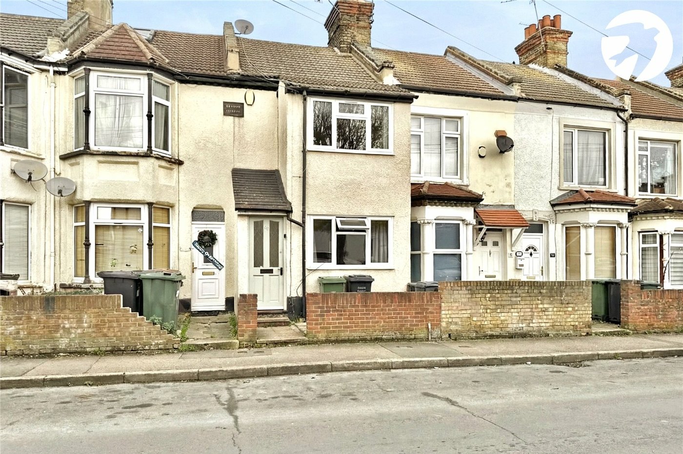 3 bedroom house for sale in Swanscombe | Robinson Jackson