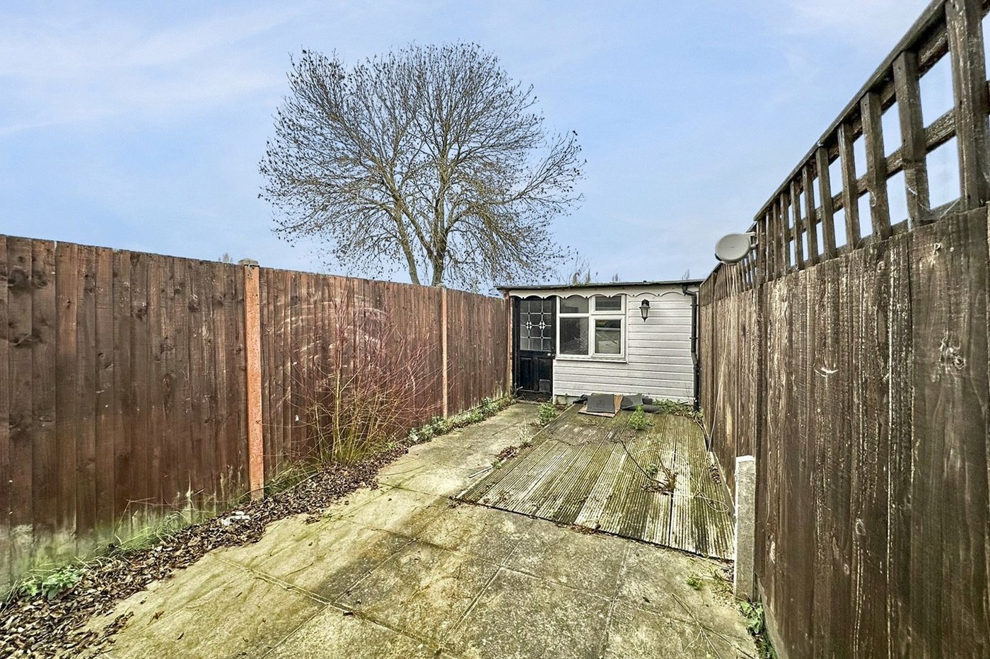 3 bedroom house for sale in Swanscombe | Robinson Jackson